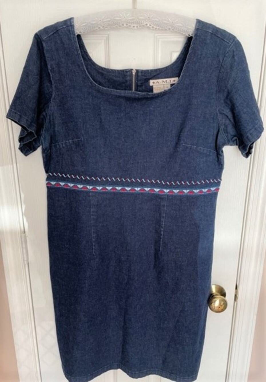 *A*M*I* vintage denim shift dress Sz M